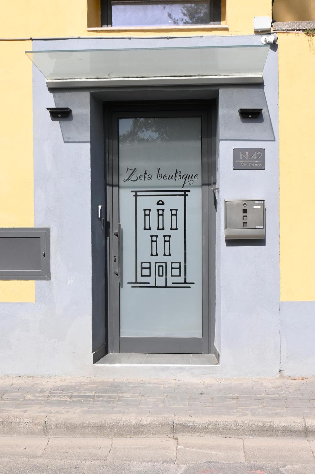Hotel Zeta Boutique Caserta Esterno foto